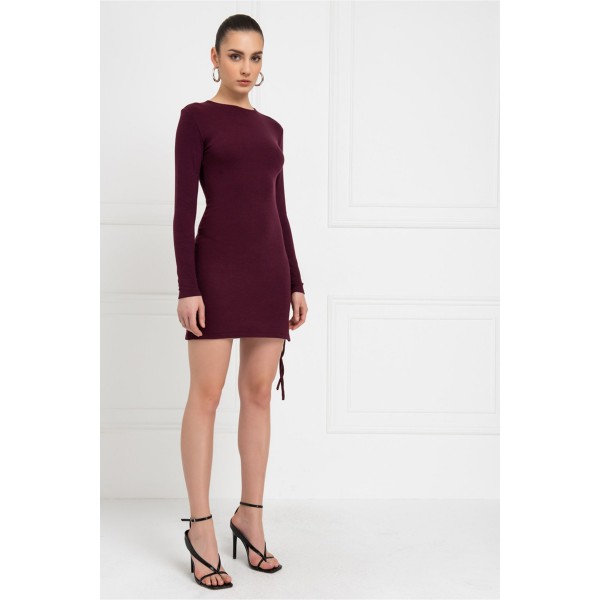 ASİMETRİK SIRT DEKOLTELİ ELBİSE