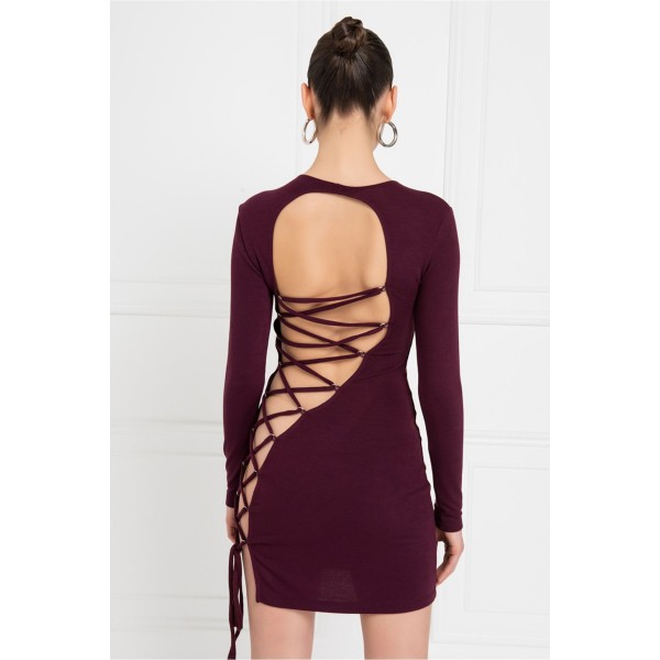 ASİMETRİK SIRT DEKOLTELİ ELBİSE